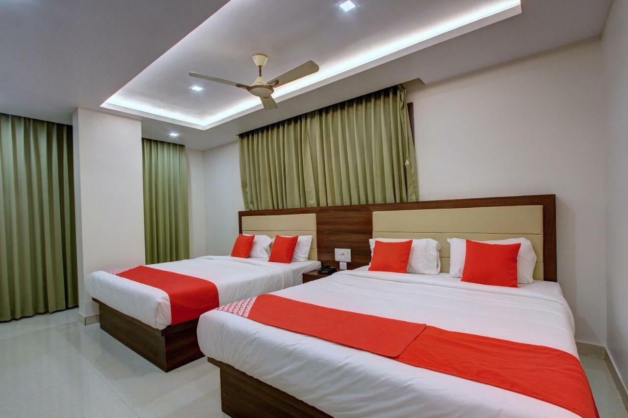 Hotel Ambika International Byndoor Bainduru Экстерьер фото