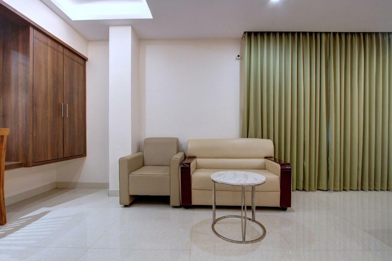 Hotel Ambika International Byndoor Bainduru Экстерьер фото